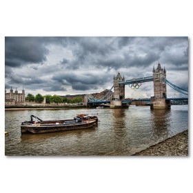 Αφίσα (γέφυρα, σύννεφα, Τάμεσης, Buckingham Palace, Λονδίνο, big ben, αξιοθέατα, αρχιτεκτονική, βάρκα, charity, event)